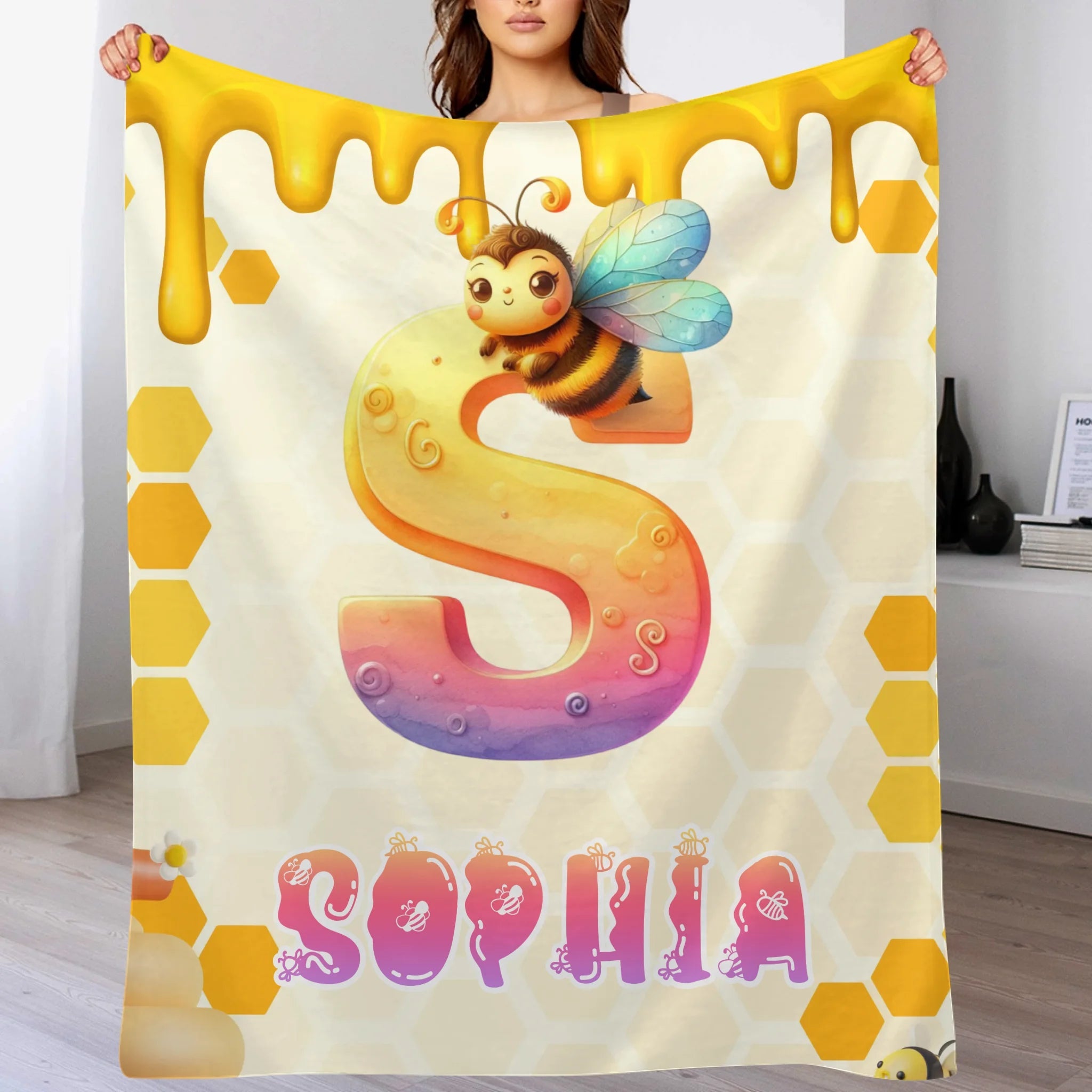 Custom Bee Blanket - Personalized Bumblebee Initial Name Blanket - Gift for Children - OLESA