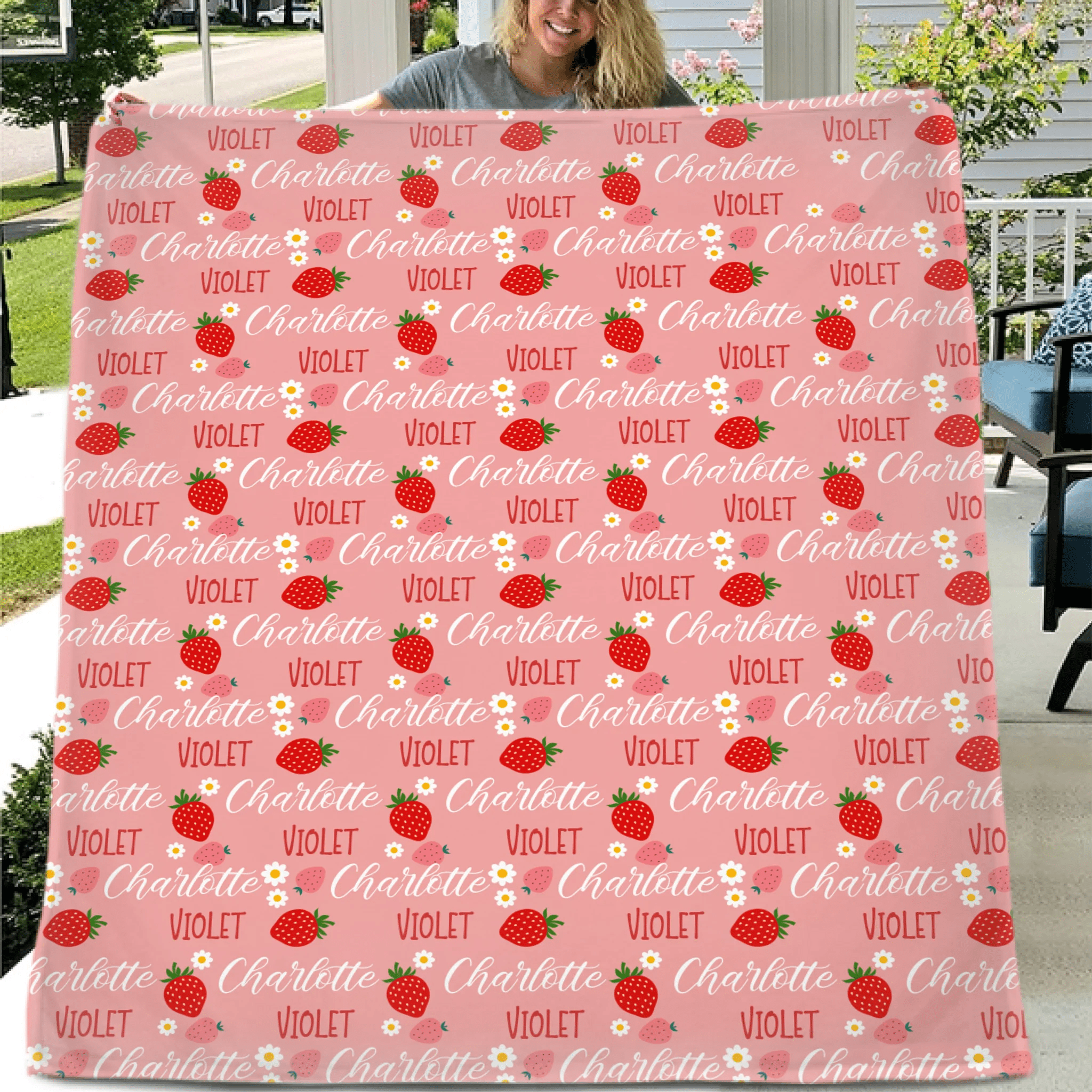 🍓Customized Strawberry Blanket - Personalized Name Toddler Blanket - Gift for Baby Girl, Kids - OLESA